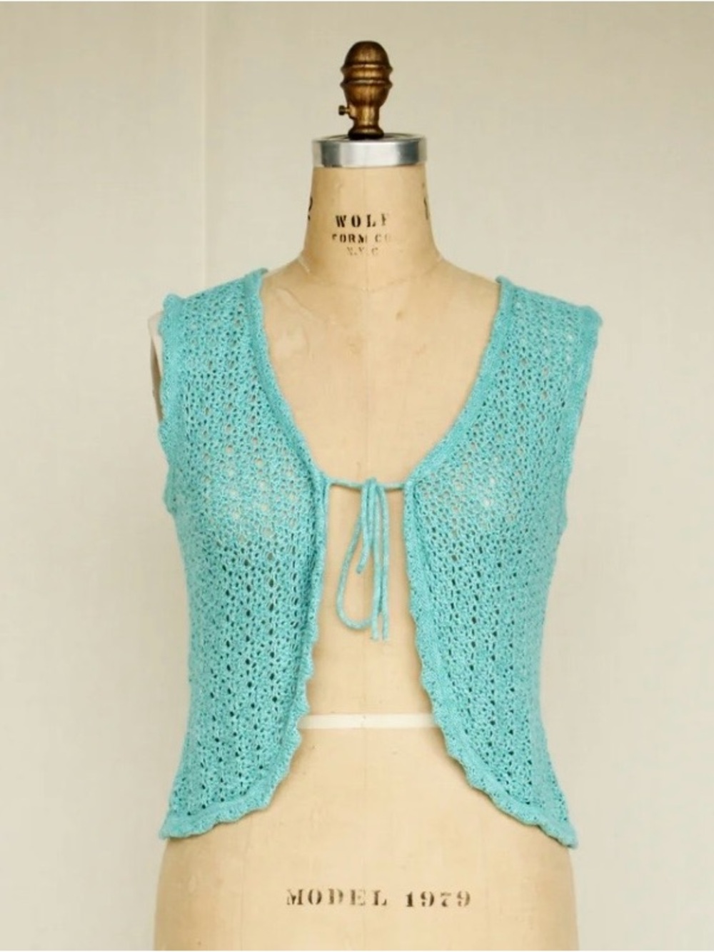 Christopher & Banks Vest Women's Size XL Crochet Knit Tie Front Sleeveless Blue